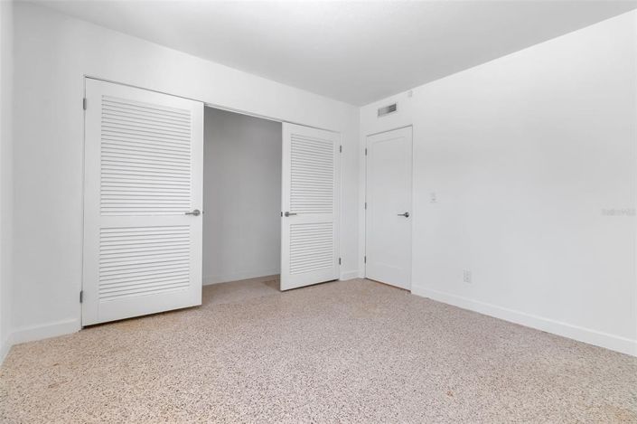 Image No.49-3 Bed Property for sale