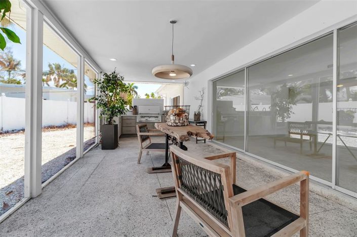 Image No.53-3 Bed Property for sale