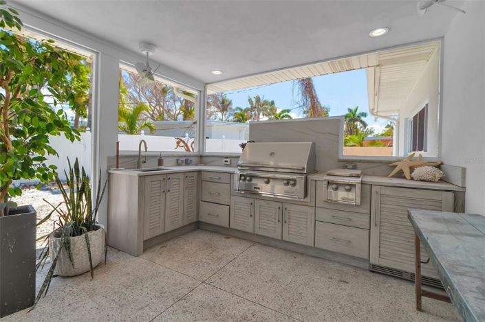 Image No.55-3 Bed Property for sale