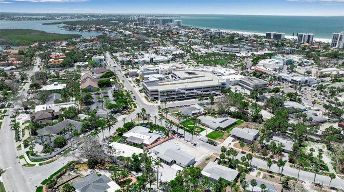 Image No.6-Propriété de 3 chambres à vendre à Sarasota