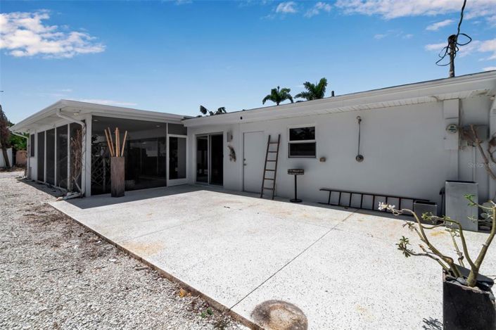 Image No.60-3 Bed Property for sale