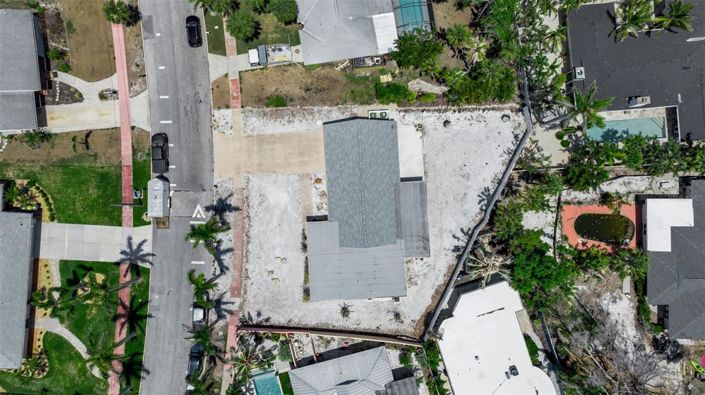 Image No.8-3 Bed Property for sale