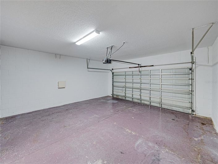 Image No.19-4 Bed Property for sale