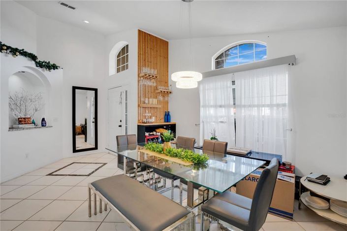 Image No.3-Propriété de 4 chambres à vendre à Davenport