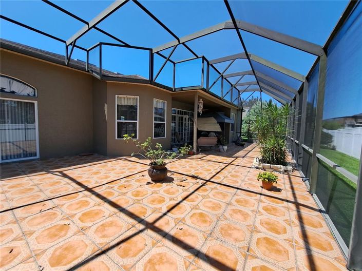 Image No.11-4 Bed Property for sale