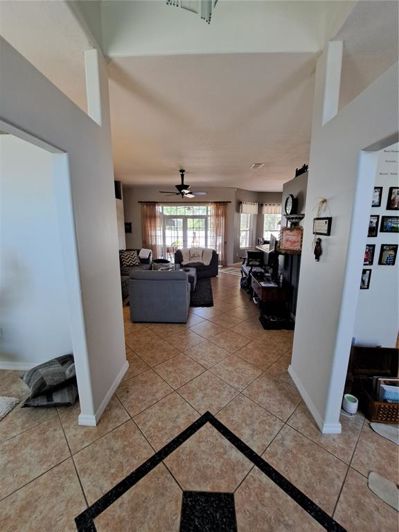 Image No.14-4 Bed Property for sale