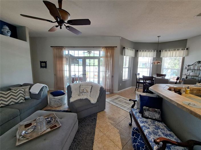 Image No.15-4 Bed Property for sale