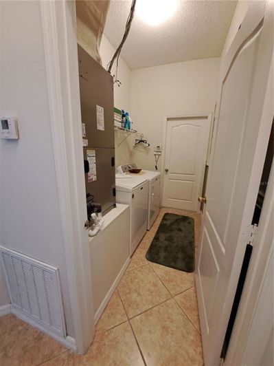 Image No.17-4 Bed Property for sale