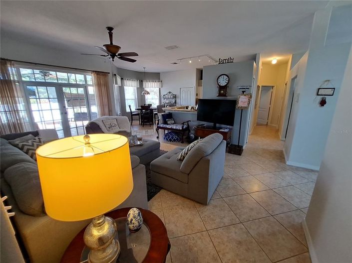 Image No.19-4 Bed Property for sale