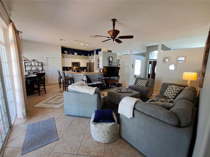 Image No.21-4 Bed Property for sale