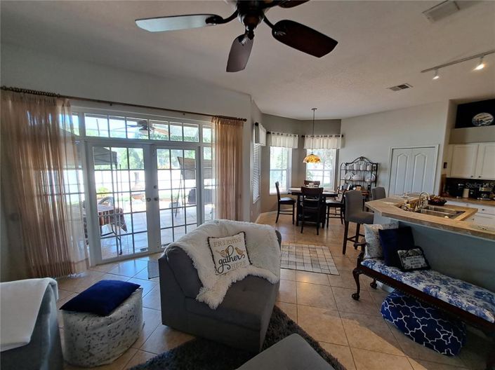 Image No.24-4 Bed Property for sale