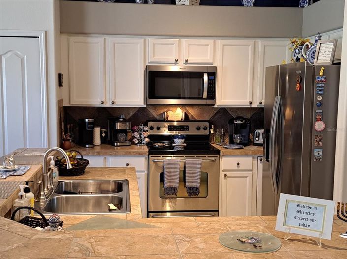 Image No.25-4 Bed Property for sale