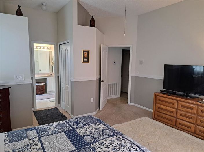 Image No.33-4 Bed Property for sale