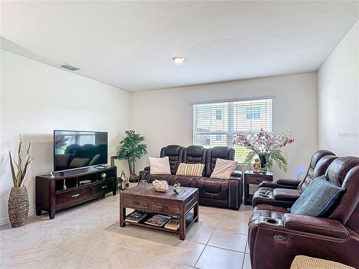 Image No.13-Propriété de 4 chambres à vendre à Haines City