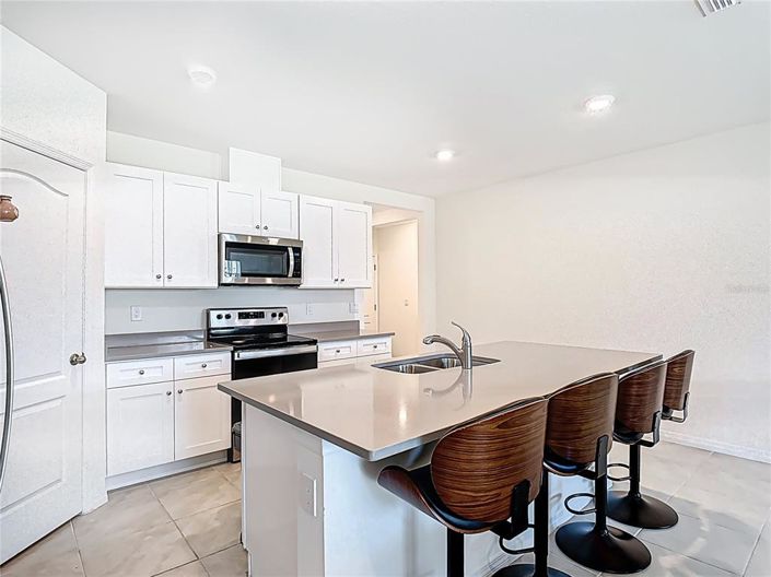 Image No.3-Propriété de 4 chambres à vendre à Haines City