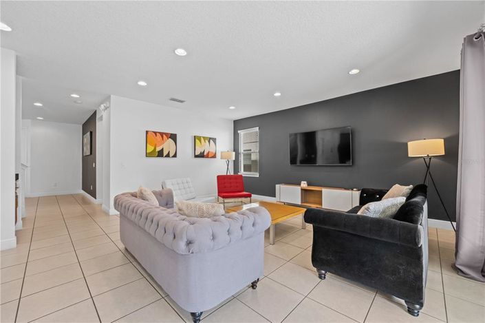 Image No.10-Propriété de 5 chambres à vendre à Kissimmee