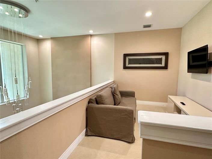 Image No.30-3 Bed Townhouse for sale