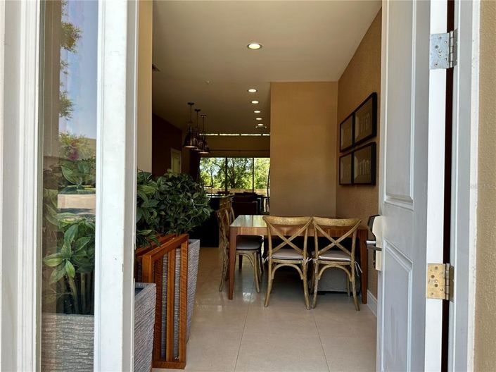 Image No.5-3 Bed Townhouse for sale