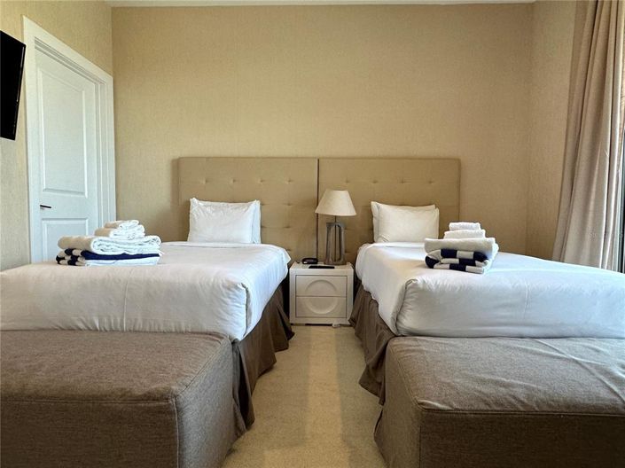 Image No.62-3 Bed Townhouse for sale