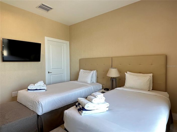 Image No.64-3 Bed Townhouse for sale