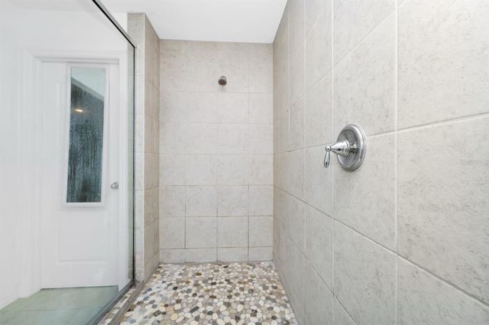 Image No.27-3 Bed Townhouse for sale