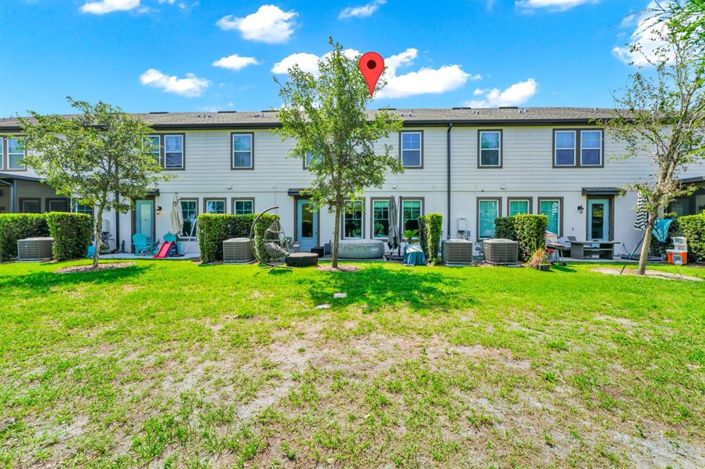 Image No.33-3 Bed Townhouse for sale