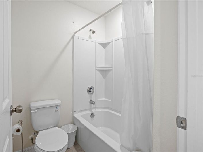 Image No.21-Propriété de 7 chambres à vendre à Kissimmee