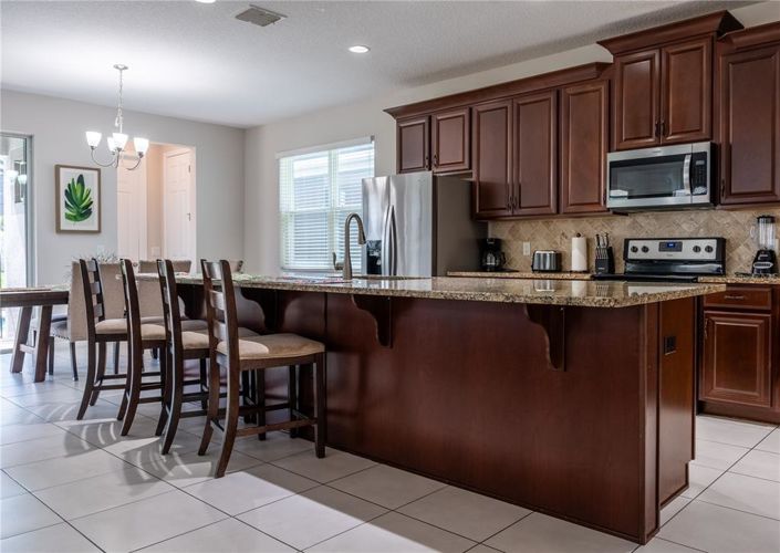 Image No.9-Propriété de 6 chambres à vendre à Kissimmee