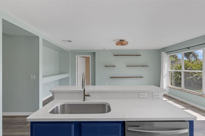 Image No.19-3 Bed Property for sale