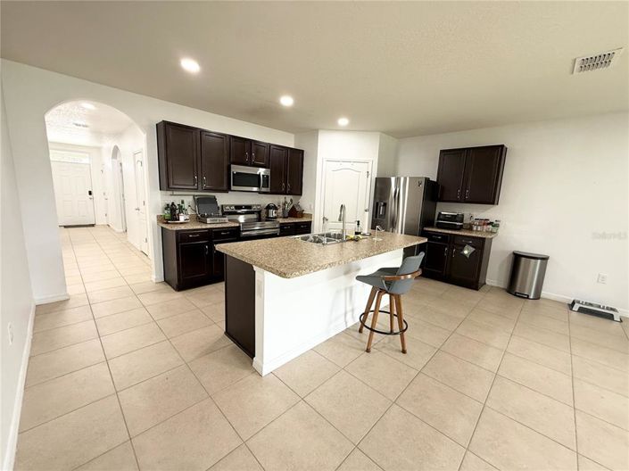 Image No.13-4 Bed Property for sale