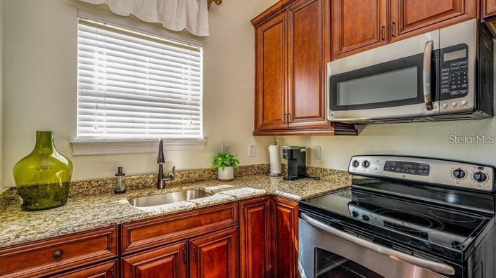 Image No.18-4 Bed Property for sale