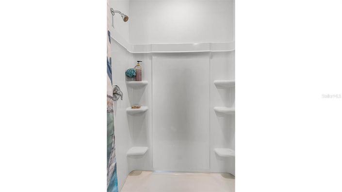 Image No.17-Propriété de 4 chambres à vendre à Haines City