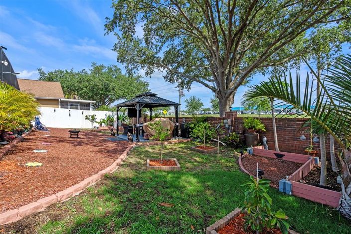 Image No.28-3 Bed Property for sale