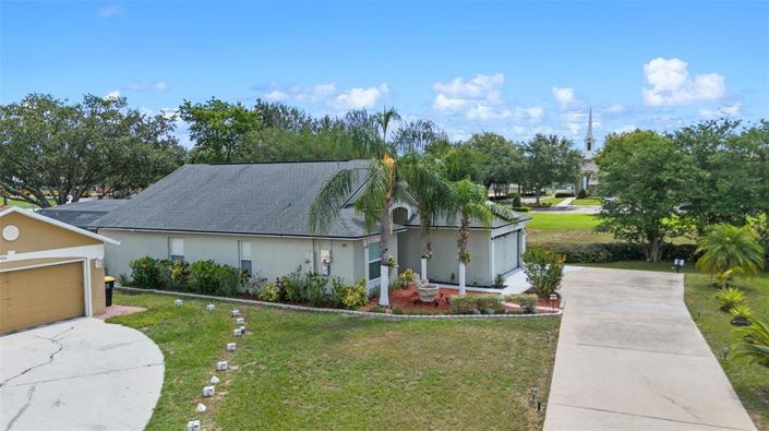 Image No.3-3 Bed Property for sale