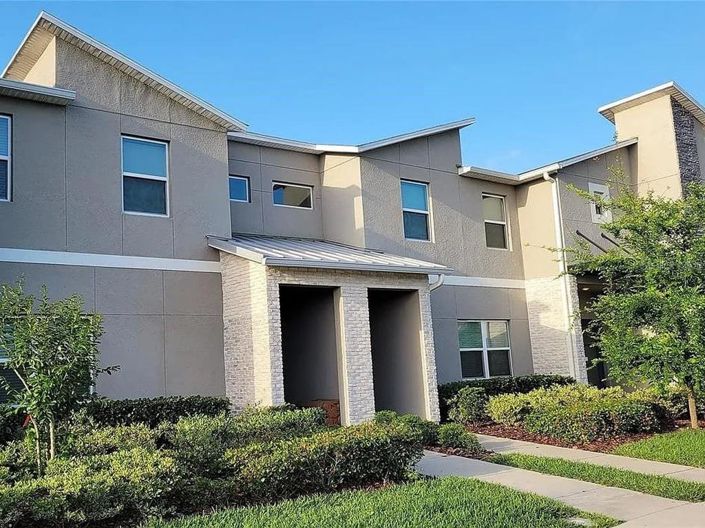 Image No.1-4 Bed Townhouse for sale