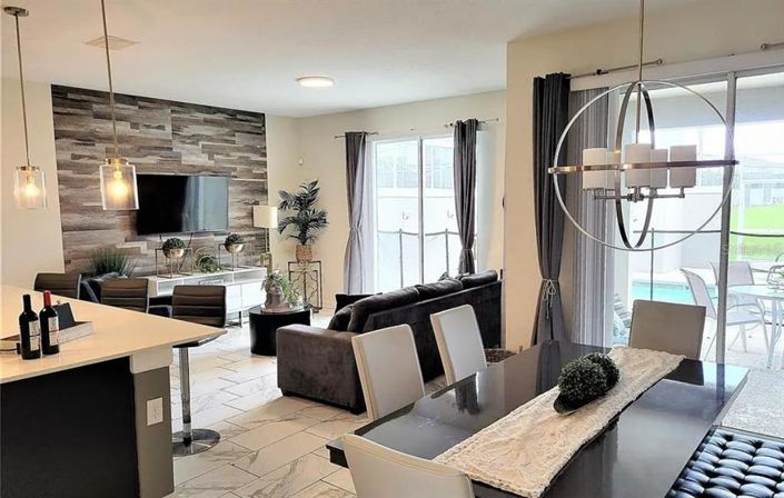 Image No.15-4 Bed Townhouse for sale