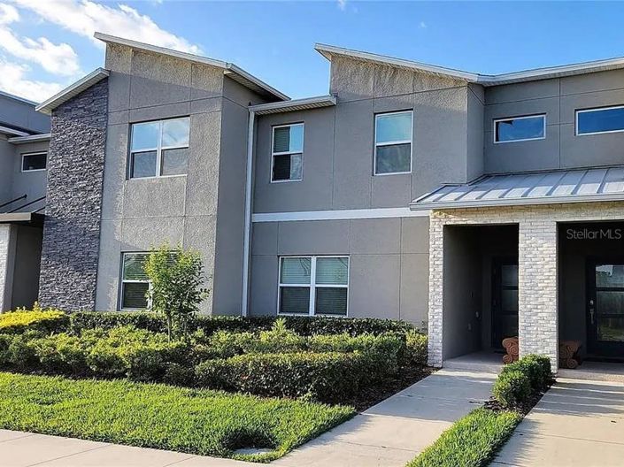 Image No.2-4 Bed Townhouse for sale