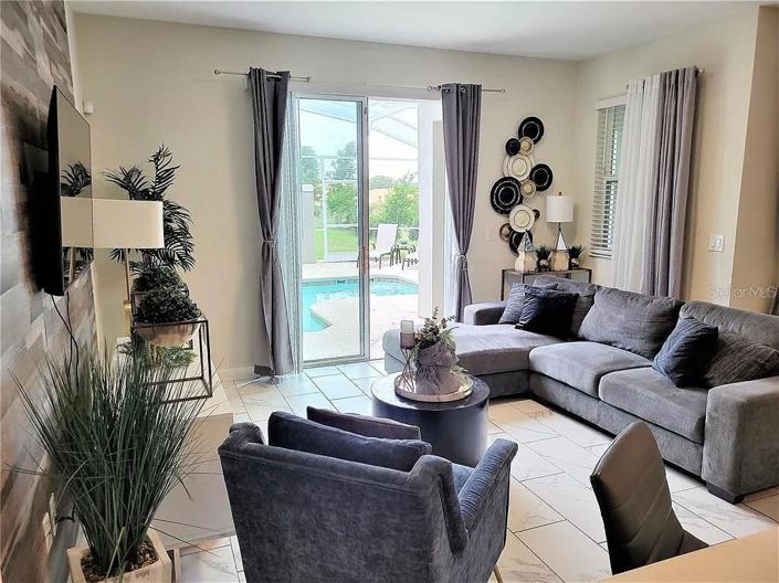 Image No.5-4 Bed Townhouse for sale