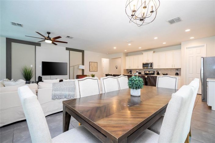 Image No.18-7 Bed Property for sale