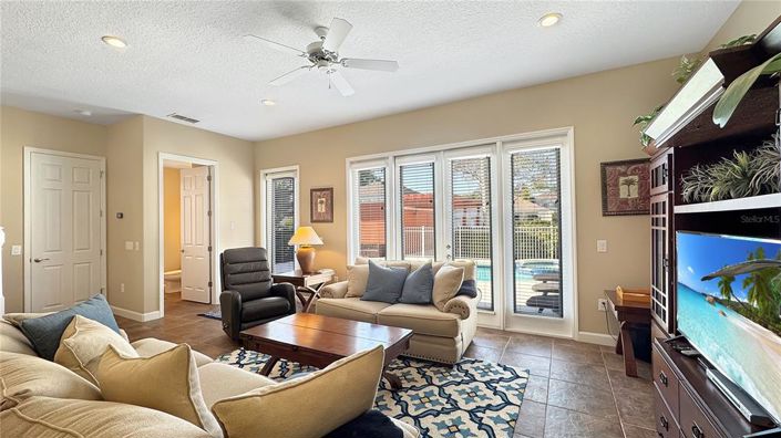 Image No.11-Propriété de 3 chambres à vendre à Reunion