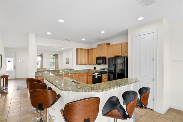 Image No.8-Propriété de 6 chambres à vendre à Kissimmee