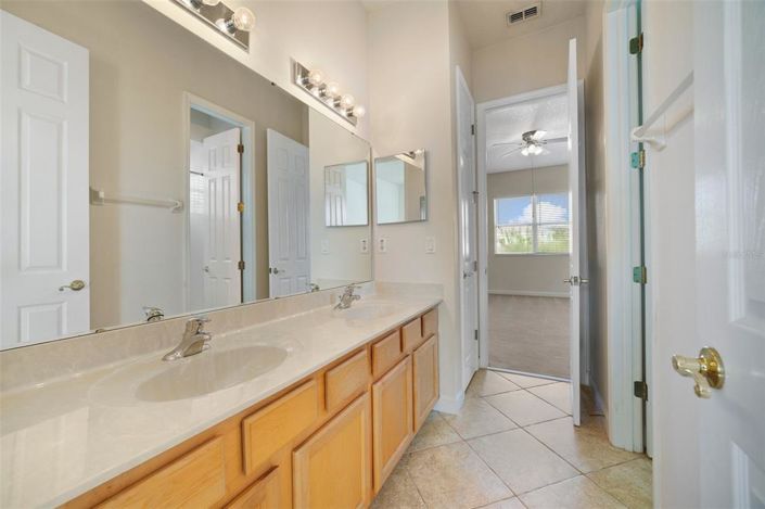 Image No.19-Propriété de 4 chambres à vendre à Reunion