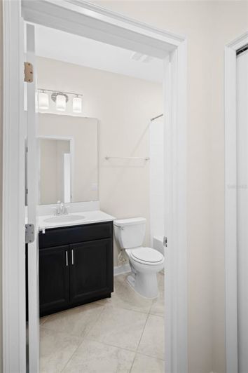 Image No.17-3 Bed Townhouse for sale