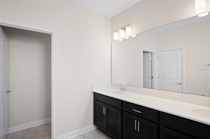 Image No.24-3 Bed Townhouse for sale