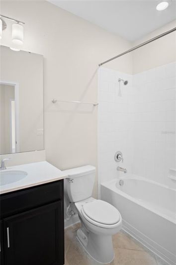 Image No.30-3 Bed Townhouse for sale