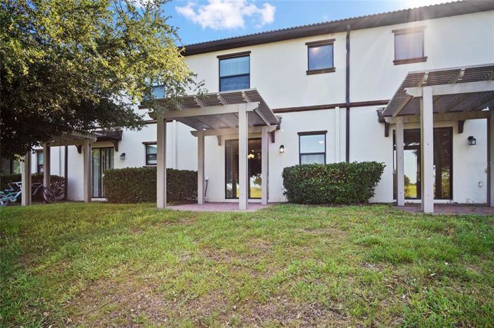 Image No.31-3 Bed Townhouse for sale