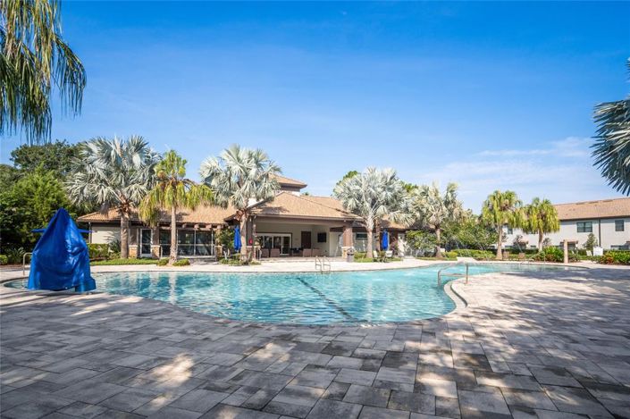 Image No.48-3 Bed Townhouse for sale