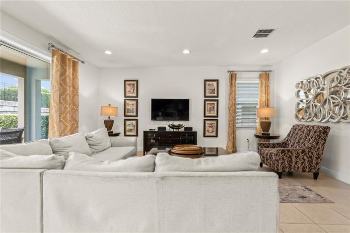 Image No.10-Propriété de 5 chambres à vendre à Kissimmee