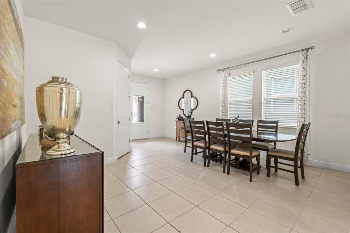 Image No.5-Propriété de 5 chambres à vendre à Kissimmee