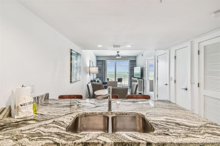 Image No.17-2 Bed Property for sale